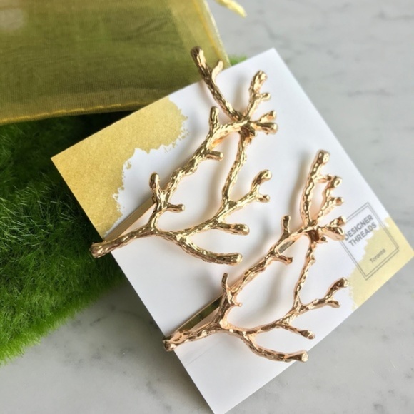 Accessories - 2 Gold Metal Natural Branch Barrettes - One Pair